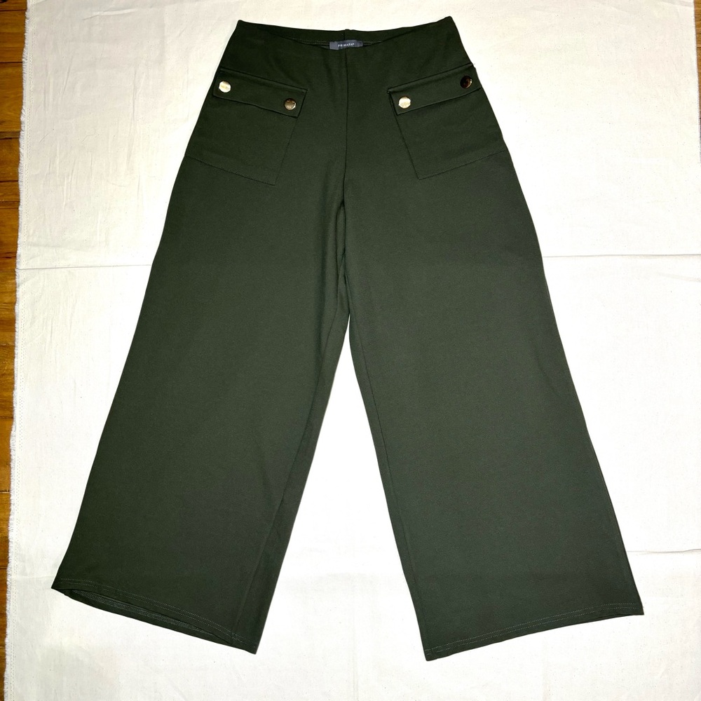 Hunter Green Ponte Pull-On Wide Leg Cropped Pants Gold Button Pockets 10